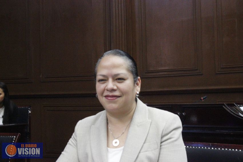 Ayuntamientos deberán fortalecer acciones en materia de cultura: Jeovana Alcántar