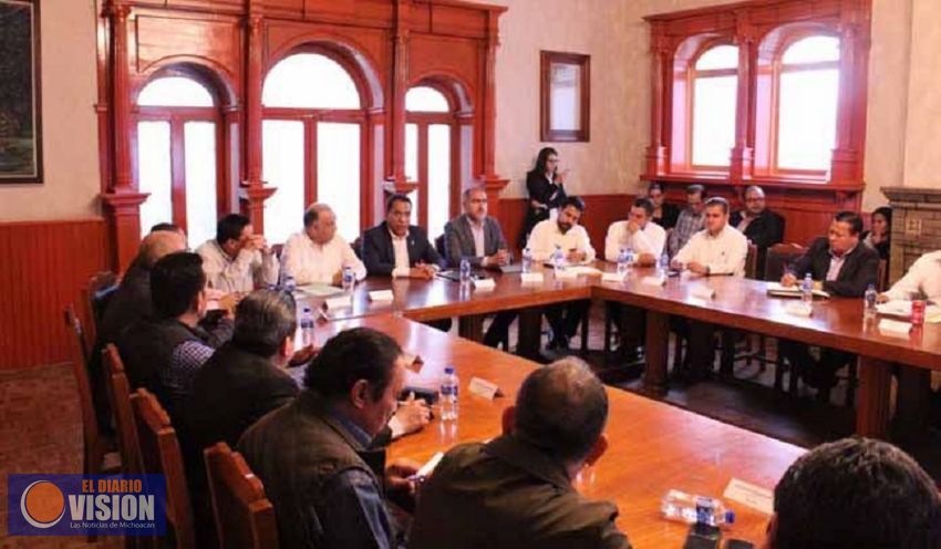 Atenderán Gobierno Estatal y Federal más de 30 conflictos agrarios en Michoacán
