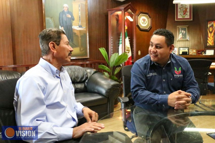 Refuerza Víctor Manríquez vínculos con el Icatmi