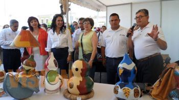 Ofrecen servicio a la comunidad en la Expo ICATMI 2011