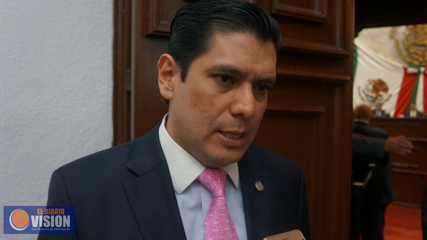 Deben Comisiones agilizar iniciativa de reducción de diputaciones: Ernesto Núñez