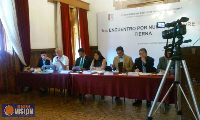 Celebran Primer Encuentro por Nuestra Madre Tierra