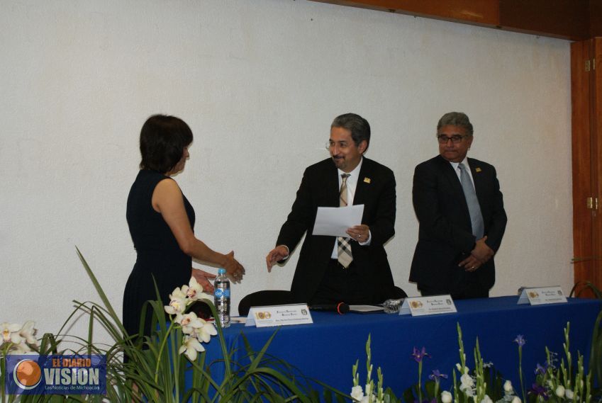 Compromiso social, el gran activo de la Universidad Michoacana: MSG
