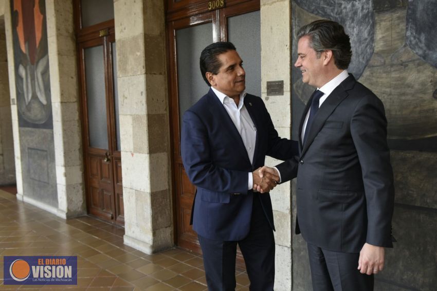 Cumple Michoacán con Servicio Profesional Docente: Silvano Aureoles 
