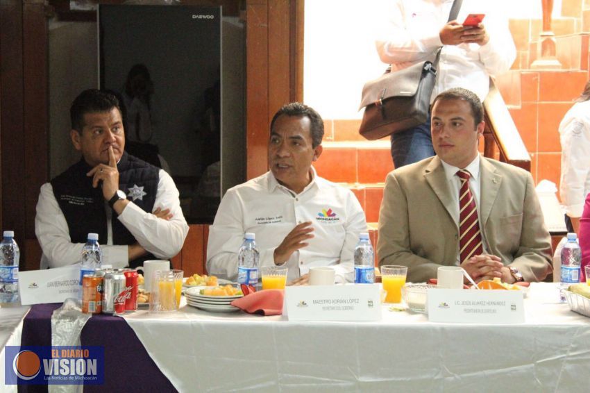 Se reforzarán acciones de seguridad en Los Reyes: Adrián López