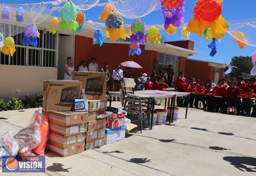 Realiza SEE acciones de equipamiento y mantenimiento escolar en Cenobio Moreno