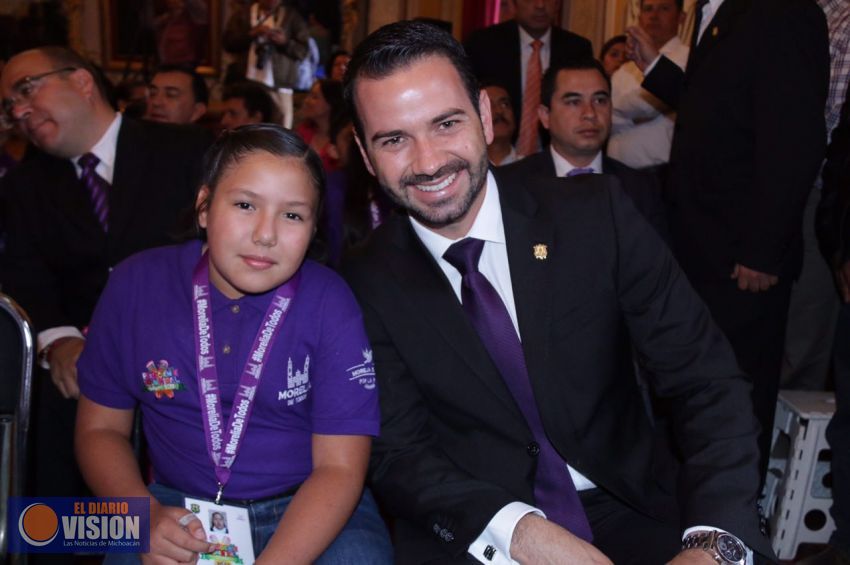  La niña Nila Columba García, triunfa en Certamen, convocado por Ayuntamiento de Morelia