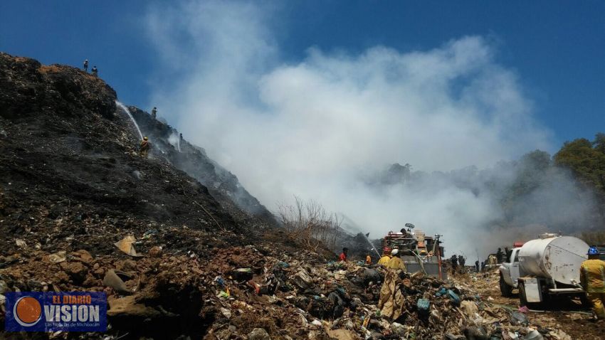  Controla PC incendio en basurero de Los Reyes