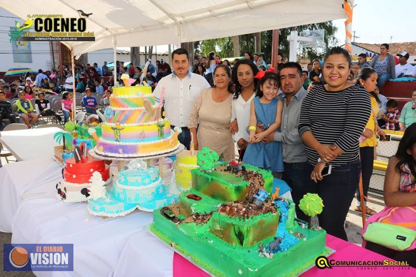Presidente municipal de Coeneo festejó a los niños en su día