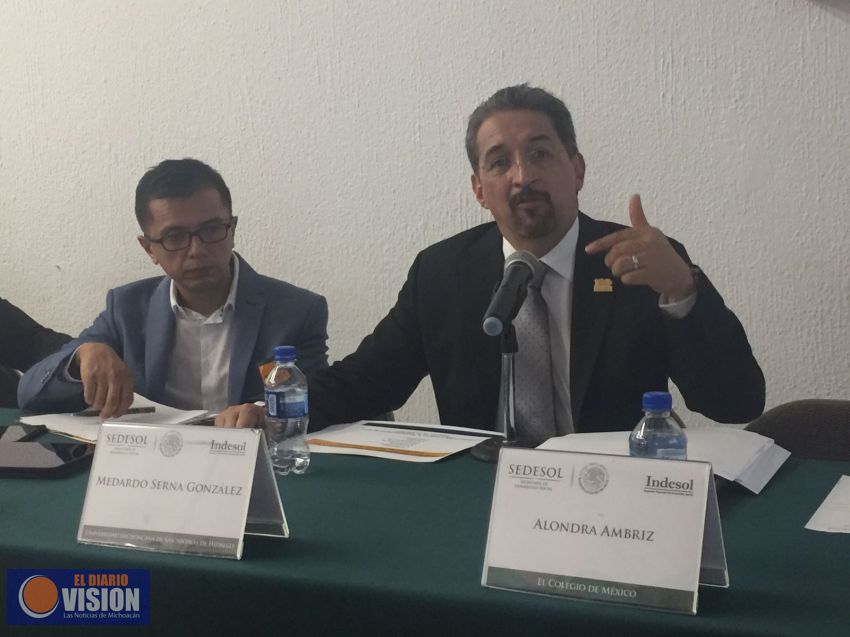 Las universidades debemos levantar la voz en defensa de los derechos de migrantes: Medardo Serna