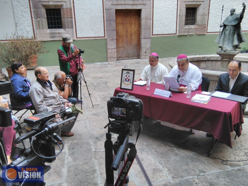 Iglesia católica birnda atención a los migrantes ante crisis humanitaria 