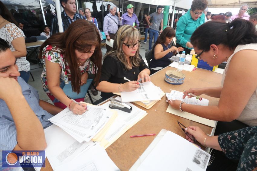 Arranca SEE con entrega de estímulos por jubilación a más de 2 mil 500 trabajadores de la educación