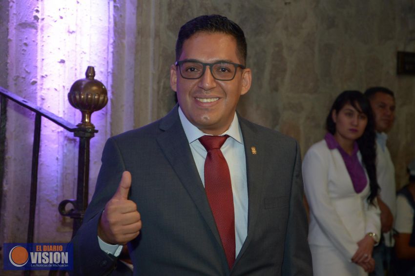 Exige Osvaldo Ruiz transparencia en convenios de medios de comunicación.
