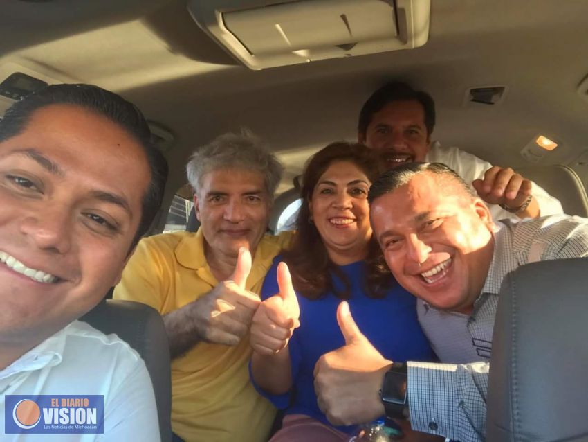Se dirige Mireles a un chequeo médico, tras salir de la cárcel 
