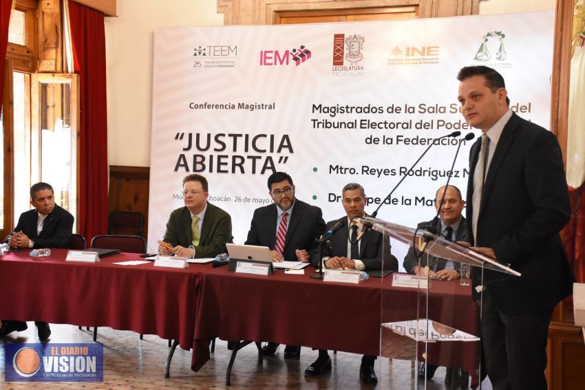 Tribunales y órganos electorales, evitan problemas de transición política: Héctor Gómez
