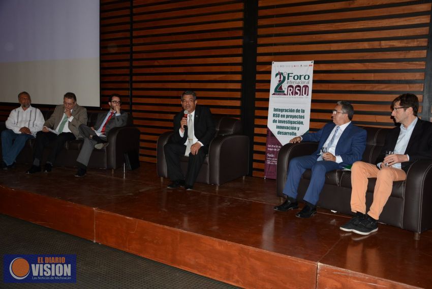 La Responsabilidad Social Universitaria debe partir de un modelo regional