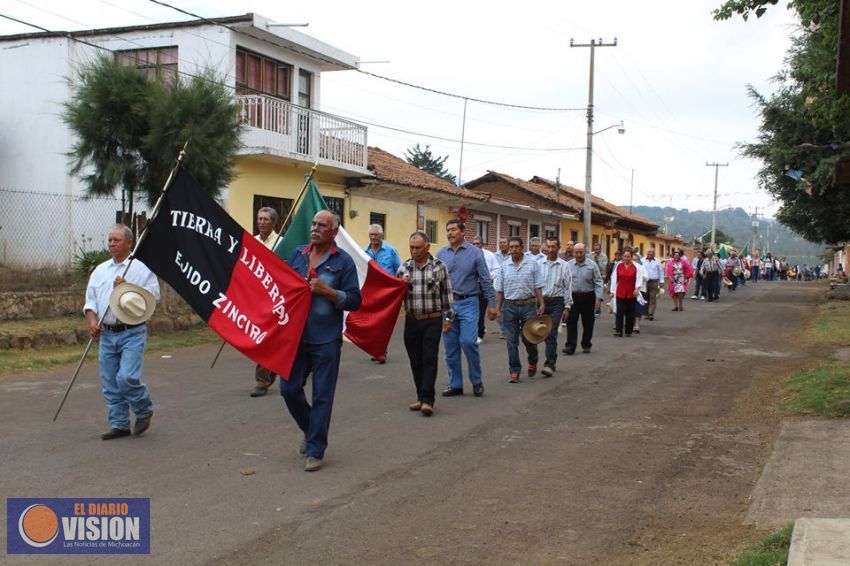 Asiste edil de Erongarícuaro al Aniversario de la Repartición de Tierras