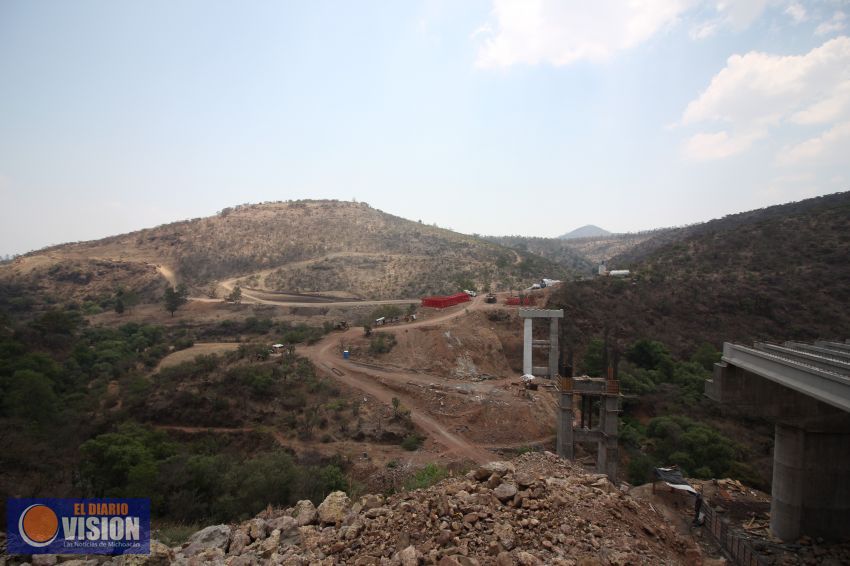 Registra avances SCT en obras comprometidas por EPN en Michoacán