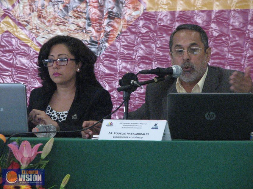 La investigación, medular en la educación