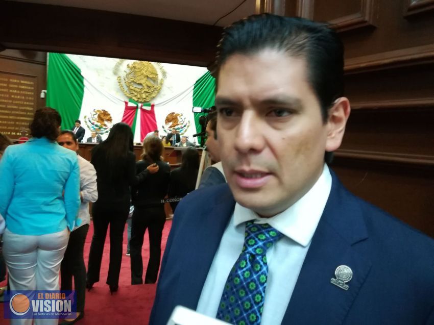 Propone Ernesto Núñez problemáticas territoriales sean competencia del Poder Judicial y Legislativo