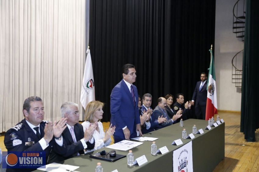 Policía Michoacán y ciudadanía, juntos para brindar seguridad: Silvano Aureoles