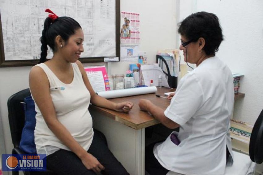 SSM orienta a las adolescentes sobre salud sexual y reproductiva 