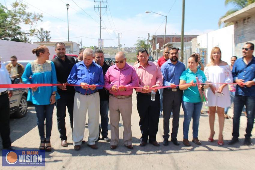 Favorece Ayuntamiento de Tarímbaro con entrega de obras en Secundaria Técnica