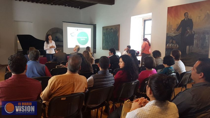 Capacita Secoem a personal de Secum en Contraloría Social