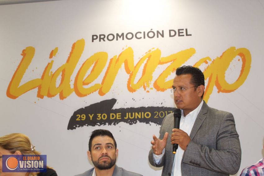 Capacita PRD a regidores en Sistema Estatal Anticorrupción y campañas electorales