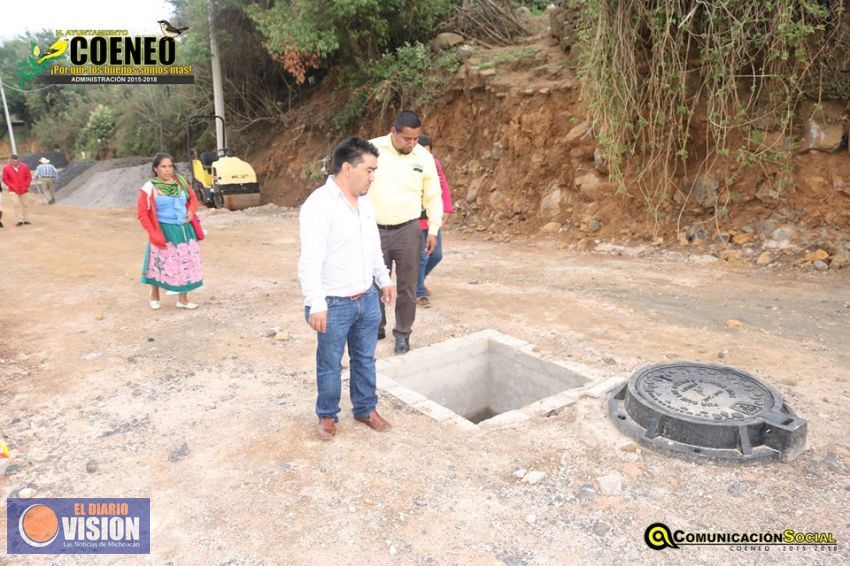 Presidente de Coeneo supervisa obras públicas en proceso