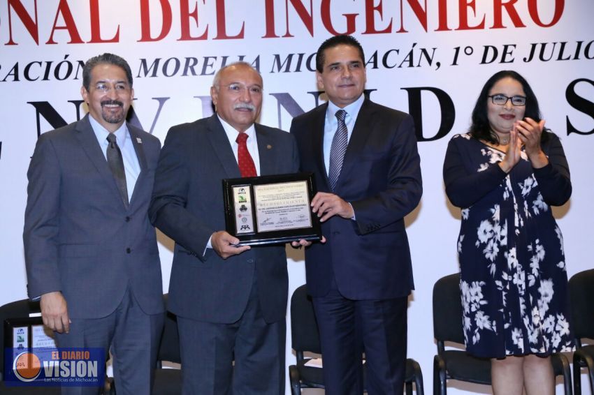 Ingeniería, la base del desarrollo en México, destaca Gobernador 