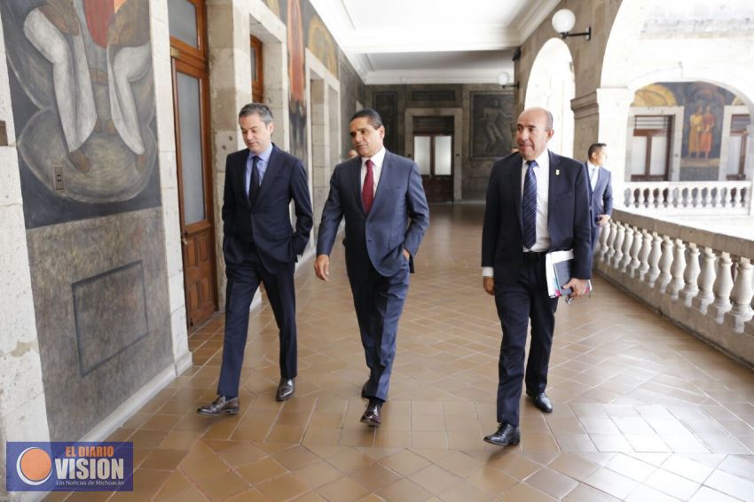 Revisa Gobierno de Michoacán planificación del próximo ciclo escolar