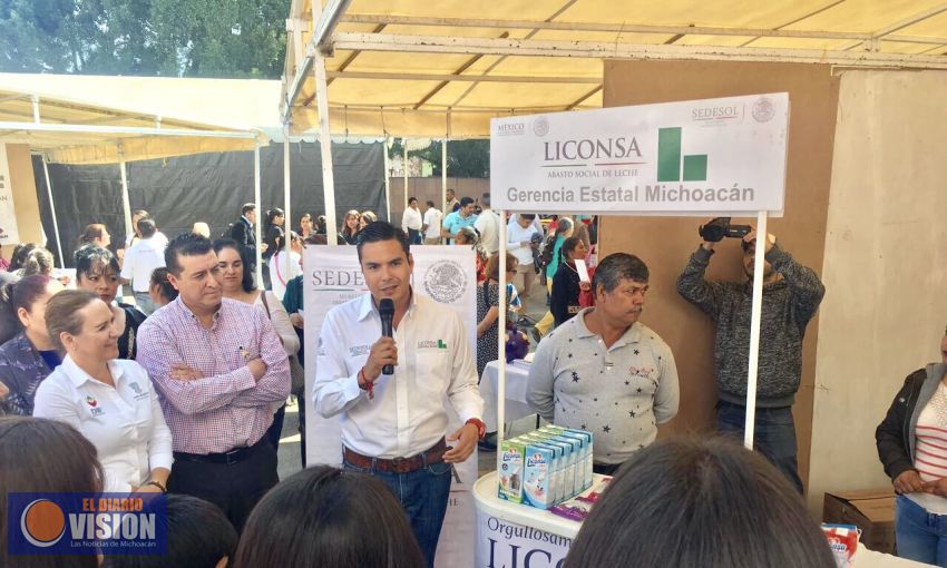 Acude LICONSA a jornadas de inclusión de personas con discapacidad en Zitácuaro