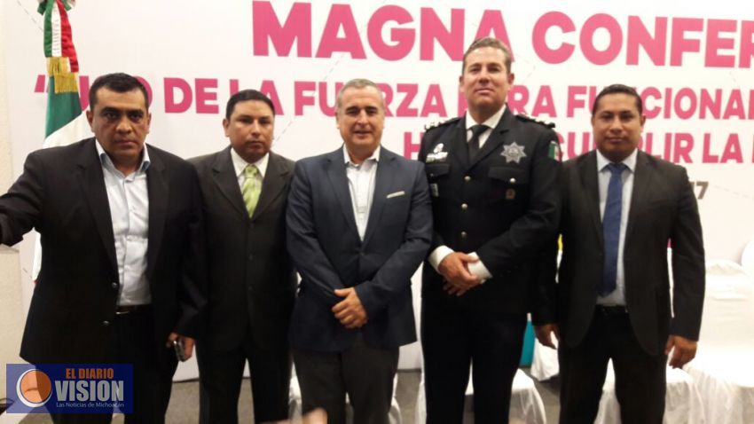 Imparten Magna Conferencia 