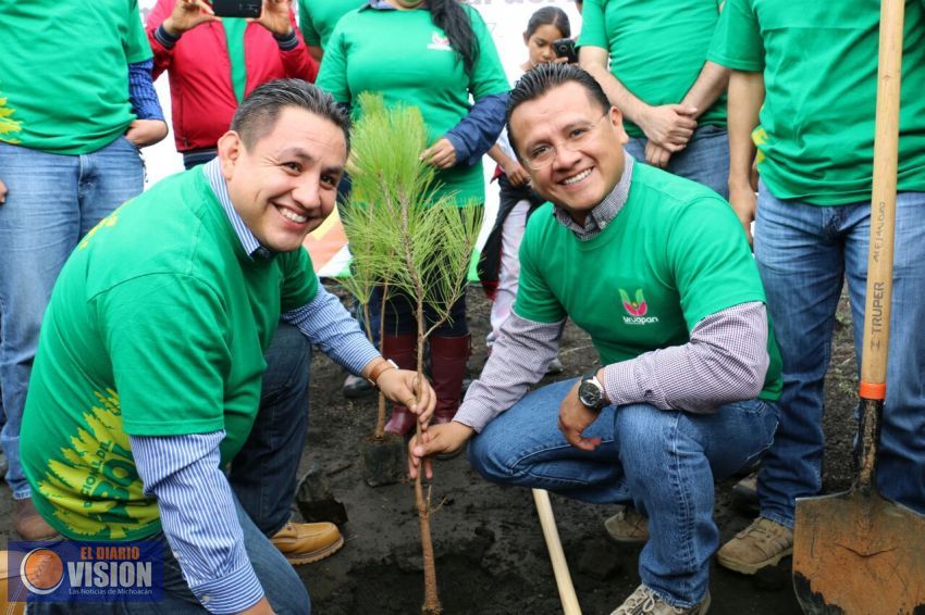 Arrancó en el Zapién Programa Municipal de Reforestación 2017 en Uruapan