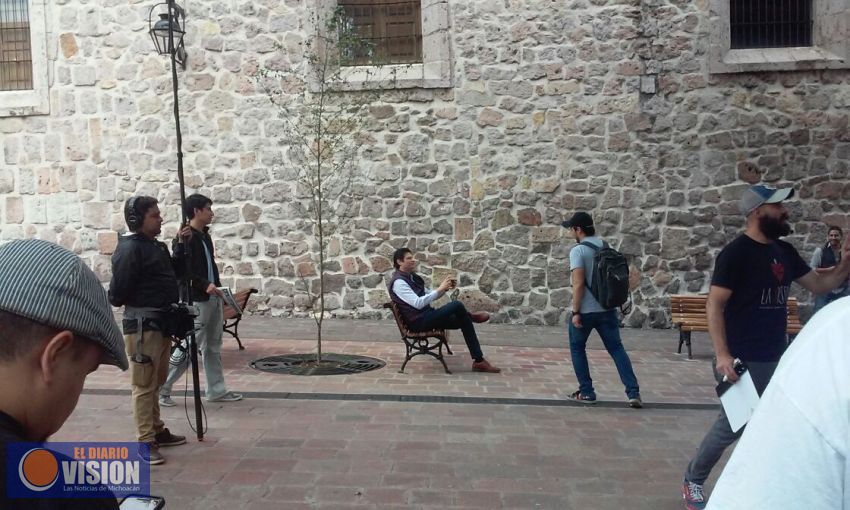 Alcalde de Morelia graba spot promocional en las Rosas