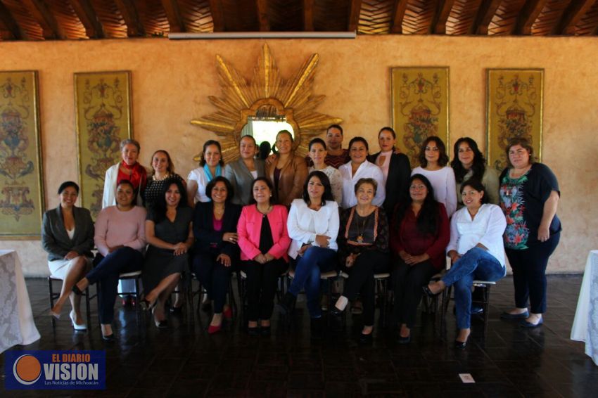 Mujeres somos importantes en la vida política de Michoacán: Verónica Naranjo 
