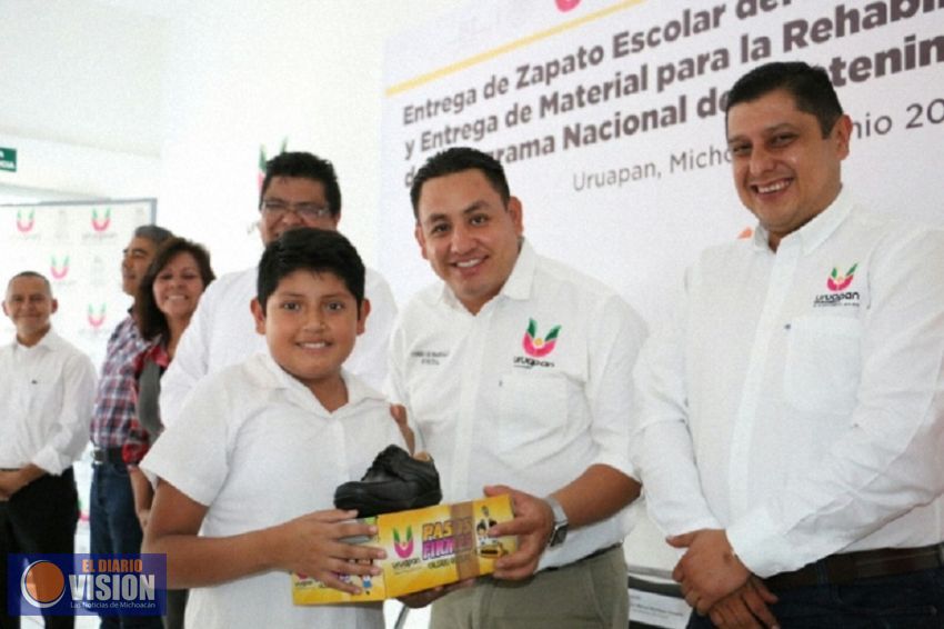 Se dará continuidad al programa de calzado escolar para el ciclo escolar 2017-2018