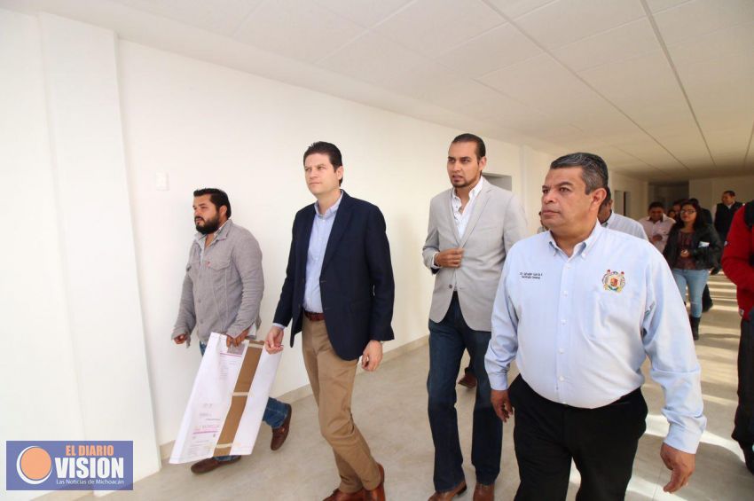 Gobierno Municipal y UMSNH supervisan avances de la Clinica Poniente