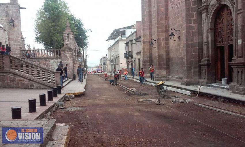 Trabajos de la calle Santiago Tapia continuaran hasta la proxima semana