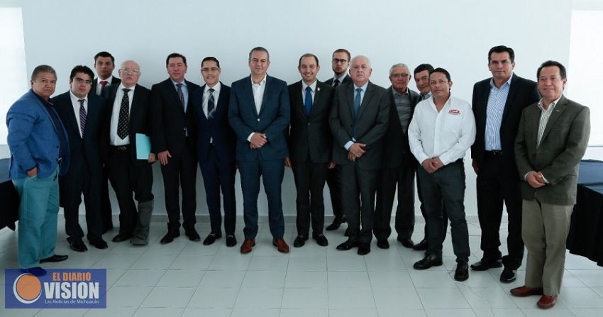 Impulsa Marko Cortés reunión de empresarios michoacanos con titular de la ZEE Gutiérrez Candini 