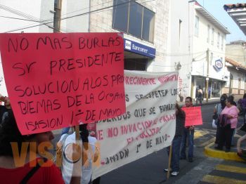 Caos vial en el centro de Uruapan