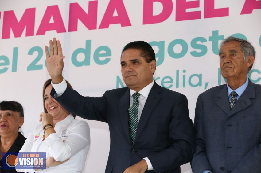 Más y mejores esfuerzos a favor de los adultos mayores: Silvano Aureoles 