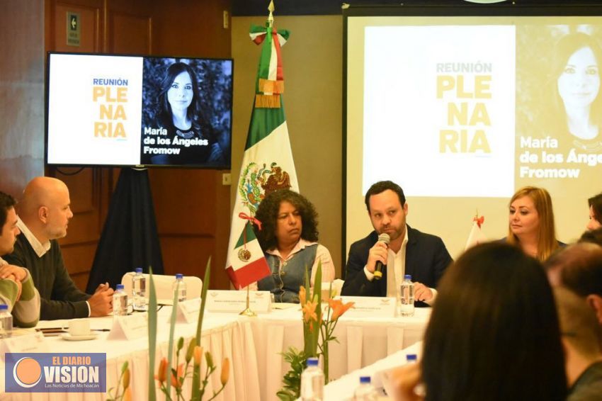 Arrancan trabajos de la reunión plenaria de Movimiento Ciudadano a cargo del coordinador Castañeda