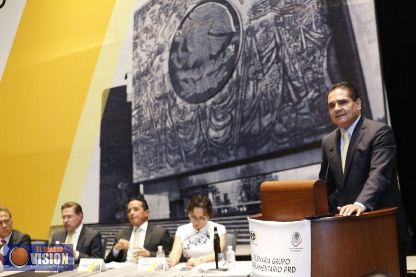 Continúa avanzando el programa de bacheo en Coeneo 