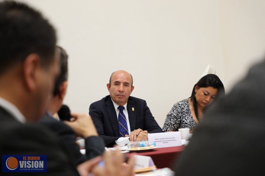 En educación, Michoacán va por el camino correcto: SEE