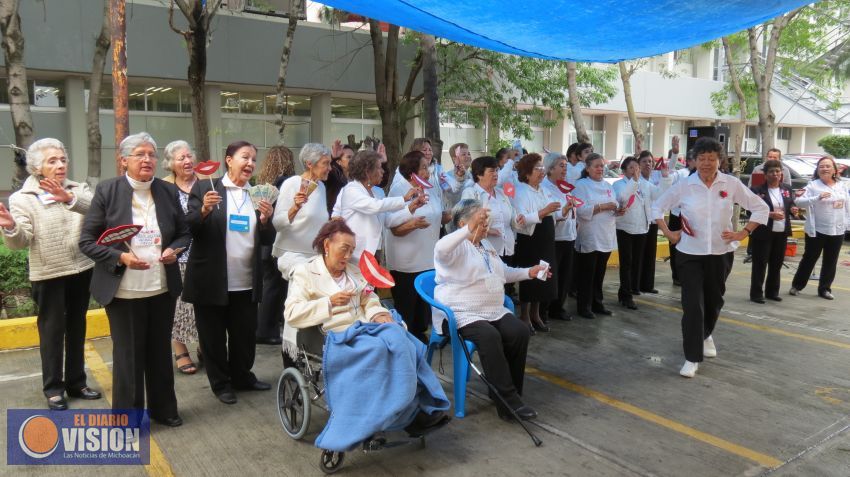 ISSSTE Michoacán celebra a los Adultos Mayores
