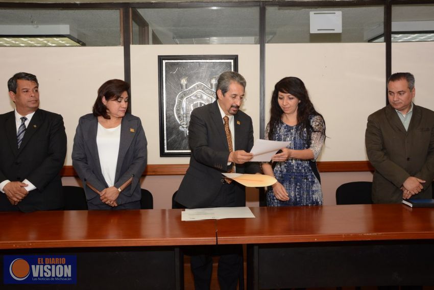 Patricia Abraham Peñaloza, nueva directora de la Unidad Profesional del Balsas
