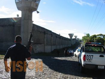 Juan Carlos Robles:Respeto a las garantías de los reos, base para la paz