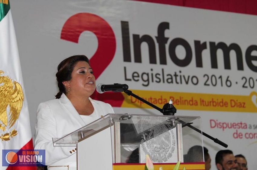 Belinda Iturbide Diaz, rinde Segundo Informe Legislativo
